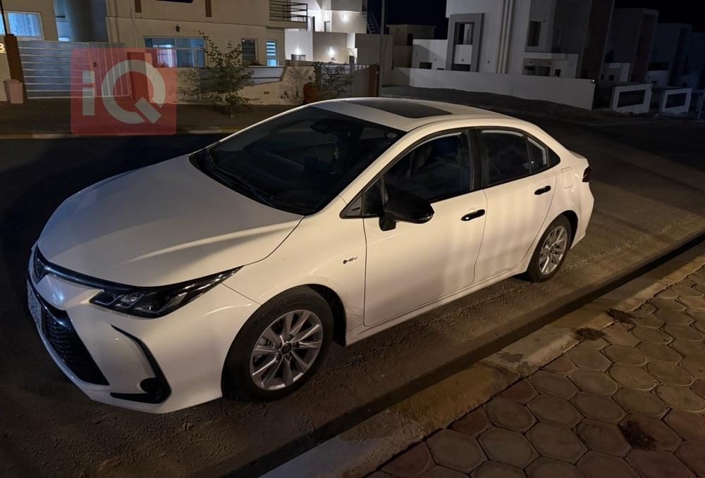 تۆیۆتا کۆرۆلا